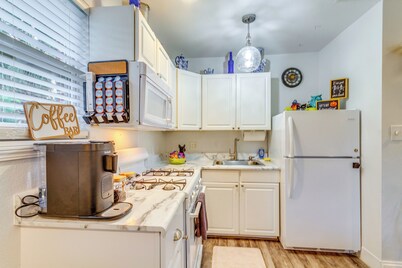 'the Dragonfly House' - Walk to Downtown Pensacola