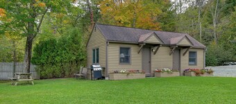 Lake George Waterfront Cabin w/ On-site Marina!