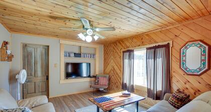 Lead Hideaway w/ Fireplace, Grill & Deck!