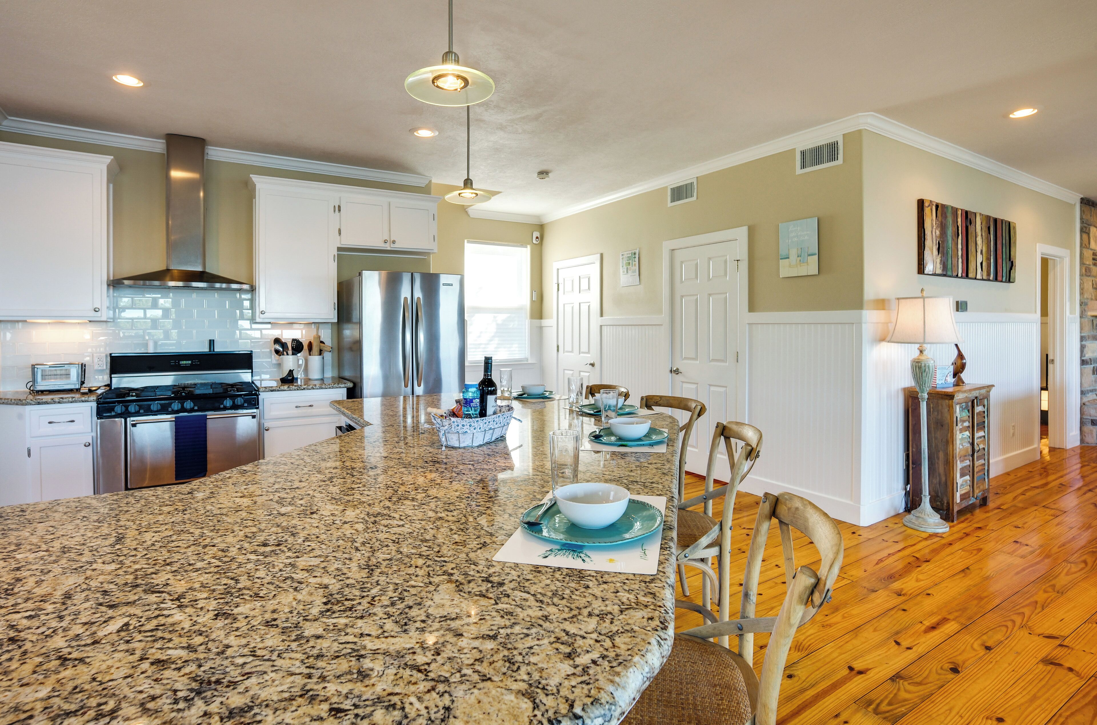 Microwave, oven, stovetop, dishwasher