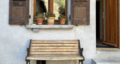 Appartement avec sauna et wifi, au coeur du village, avec vue sur la montagne