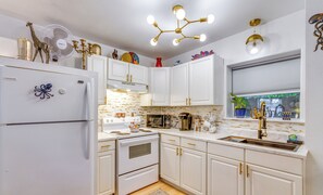 House (1 Bedroom) | Interior - 'the Octopus House' in Pensacola Near Downtown! (Pensacola)