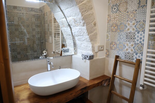 Superior Quadruple Room | Free WiFi