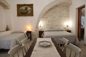 高級四人房 | 免費無線上網