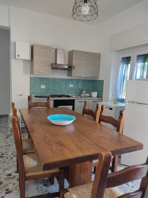 Private kitchen - le casette di Frà Studios (Tolfa)