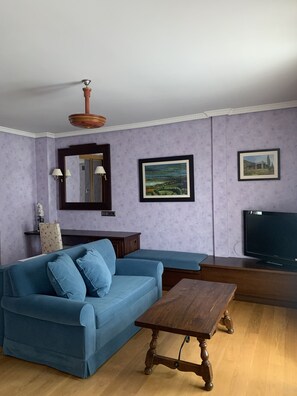 羽絨被、房內夾萬、獨特設計、獨特裝修