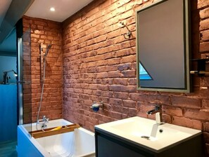 Handtücher, Toilettenpapier