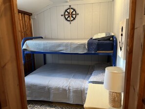 2 chambres, Wi-Fi gratuit, draps fournis