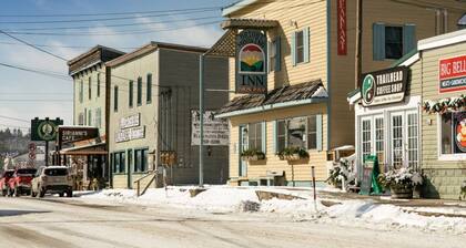 2BR/1BA Cozy Retreat near Timberline slopes