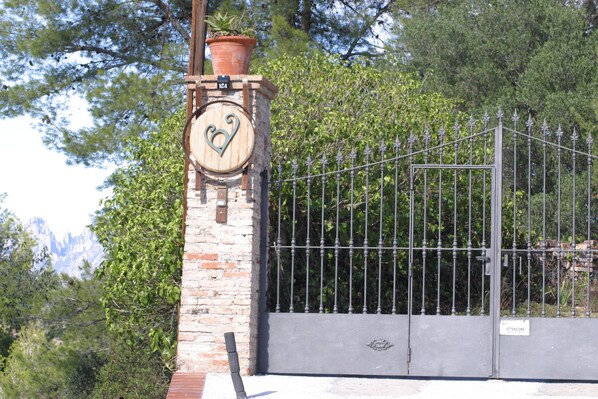 Front of property - Vi l'Art Wine Lodge - Adults Only (Piera)