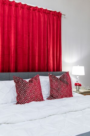 6 Schlafzimmer, Bügeleisen/Bügelbrett, kostenloses WLAN, Bettwäsche