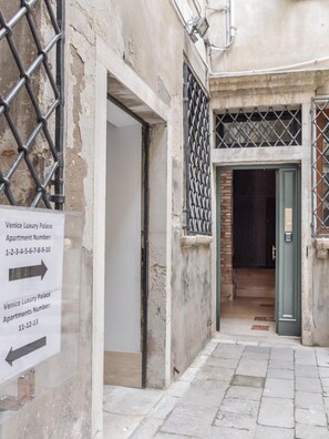 Apartment | 1 bedroom - Venice Luxury Palace 8 - Locz (Venice)