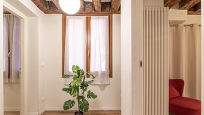 Ảnh chưa phân loại, 4 trong số 25 ảnh, nút
