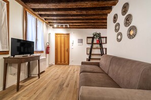 Apartment - Tintoretto Style 4 by Wonderful Italy (Venice)