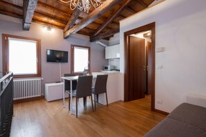 Apartment - Herion Palace Apt 5 by Wonderful Italy (Venice)