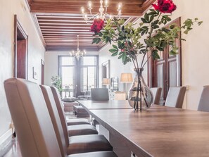 2 عدّة غرف نوم