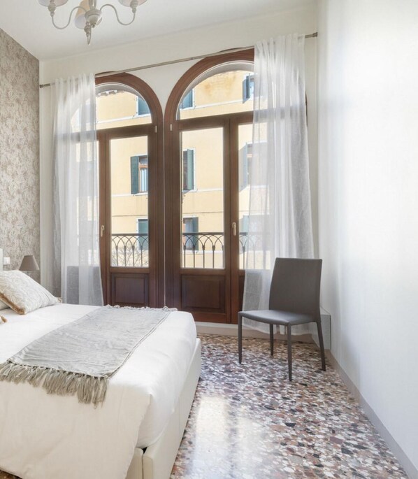 Apartment - Accademia Charm Apartment n 2 2 - Locz (Venice)