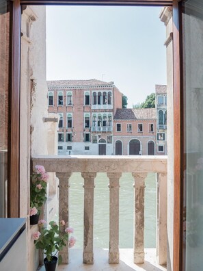 Apartment | 2 bedrooms - Venice View On Grand Canal 1 by Wonderful Italy (Venice)