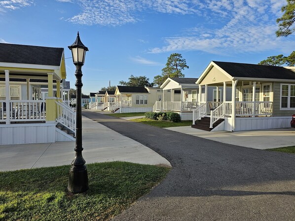 Exterior - SPACIOUS 1 BEDROOM HOUSE IN DISNEY AREA 5 STAR RATED MILL CREEK RESORT 2772 B (Kissimmee)
