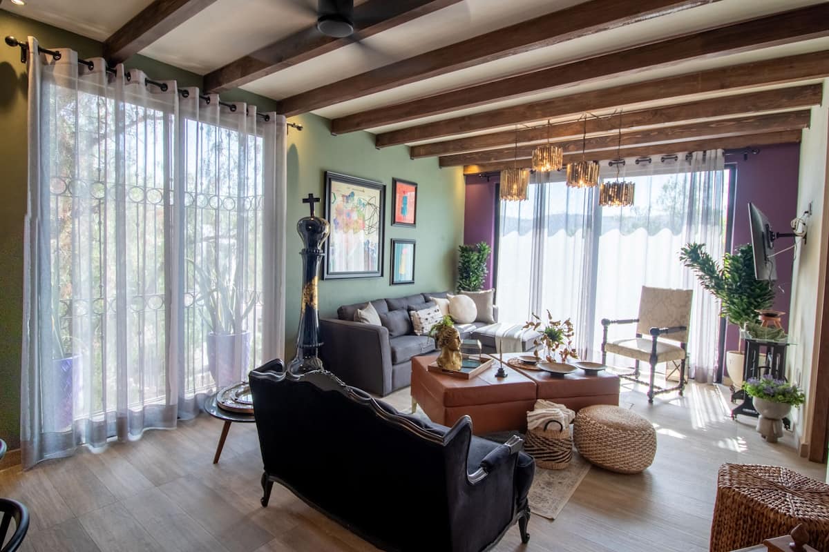 Superior Apartment | Living area | Flat-screen TV