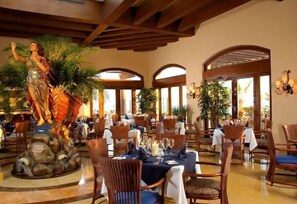 Dining - Studio Priv Balcony PBonito Sunset Beach
 (Paraiso Escondido)