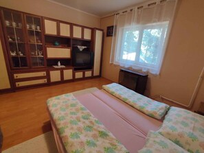 2 chambres, accès à Internet