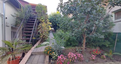 Holiday apartment near the beach with wifi and air conditioning