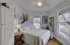 4 Schlafzimmer, Schreibtisch, kostenloses WLAN, Bettwäsche