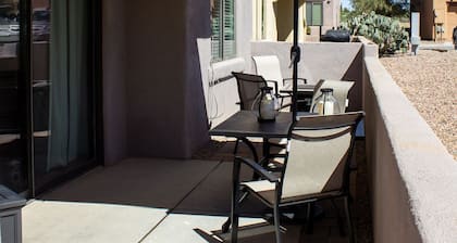 Cozy hideaway nestled in the heart of the Santa Rita Mountains,