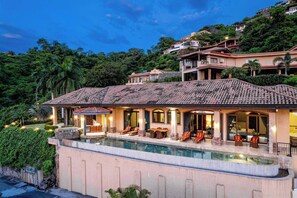 Exterior - Playa Hermosa Hillside Villa • 3 BR • Infinity Pool & Ocean Views (Guanacaste)