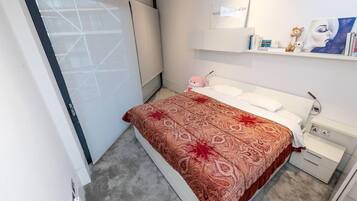 Apartment | 1 bedroom, free WiFi, bed sheets