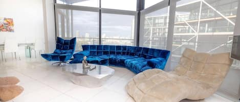 Apartment | Living area