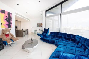 Apartment | Living area