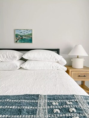 3 chambres, fer et planche à repasser, accès au Wi-Fi (inclus)