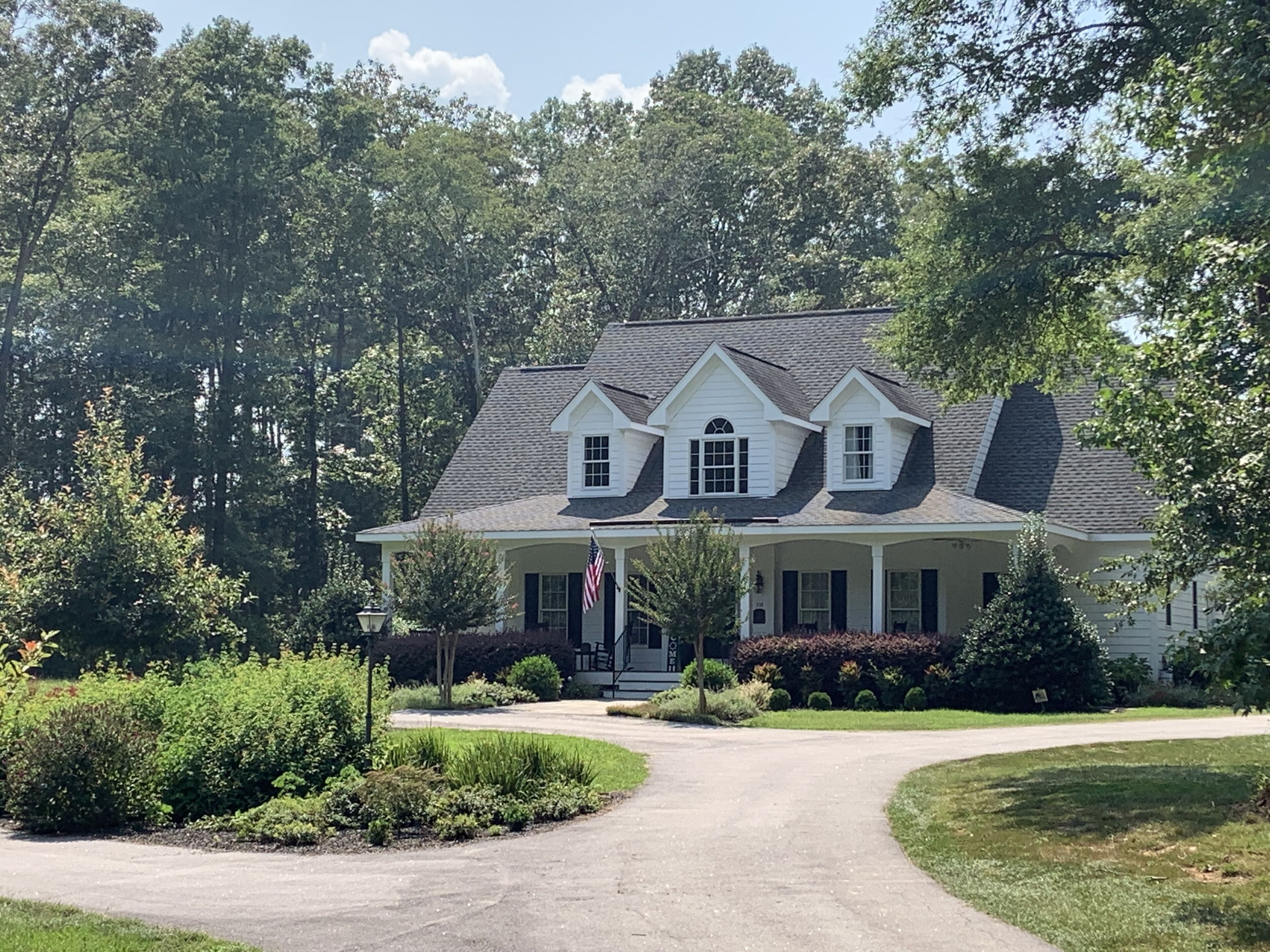 River “Resort” - Perfect for families and large groups! Close to Raleigh-Durham.