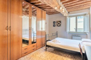 2 chambres, Wi-Fi gratuit, draps fournis