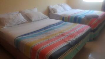 Sábanas de algodón egipcio, ropa de cama de alta calidad y escritorio