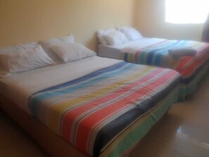 1 habitación, sábanas de algodón egipcio y ropa de cama de alta calidad