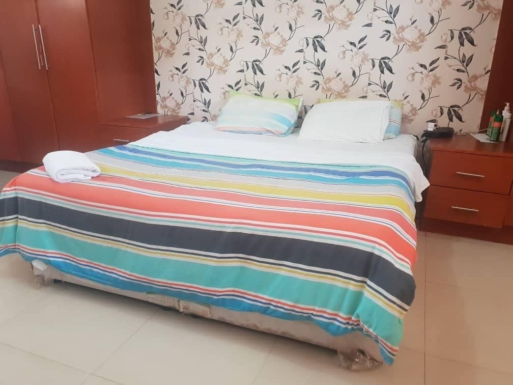 Sábanas de algodón egipcio, ropa de cama de alta calidad y escritorio 