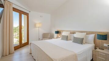 3 dormitoris, planxa i posts de planxar, wifi gratuïta i roba de llit