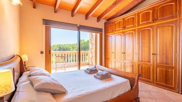 5 chambres, fer et planche Ă repasser, Wi-Fi gratuit, draps fournis