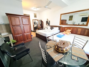 Family Room | In-room dining - Hambantota Beach Hotel (Hambantota)