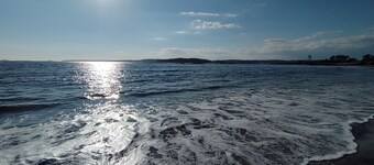 Peace in Pemaquid - Ocean Sunsets & Stargazing 