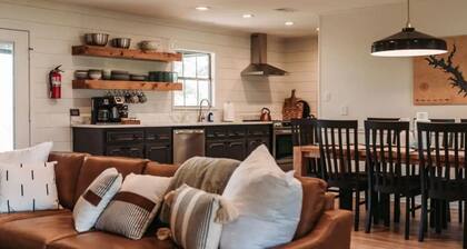 The Wava Sue Place: Lake Fork-Great Location-Boat Parking-Spacious Plan