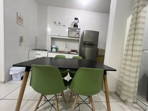 Private kitchen - Pôr do Sol do Sol há 4 km do Centro (Guanabara Joinville)