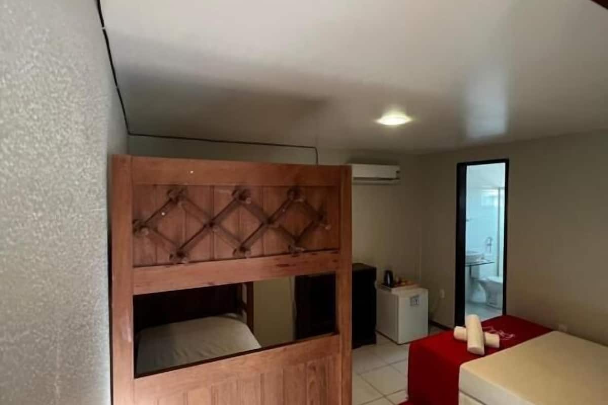 Family Room | Premium bedding, iron/ironing board, bed sheets