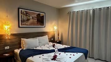 Romantic Room | Premium bedding, iron/ironing board, bed sheets