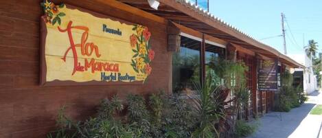 Bagian depan properti