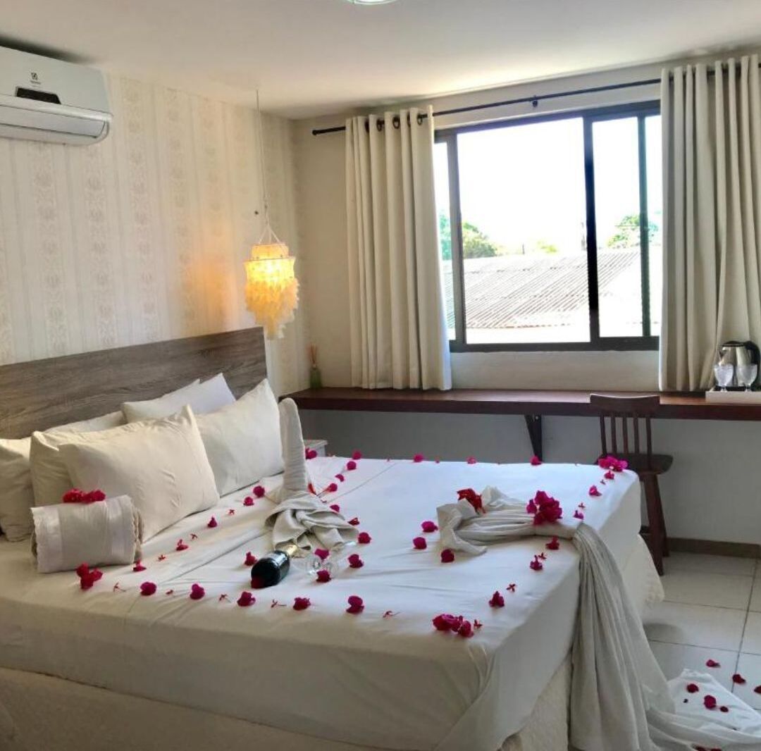 Premium bedding, iron/ironing board, bed sheets