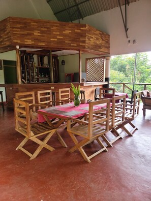 Bar (on property) - Skill Forest Lodge (Arusha)